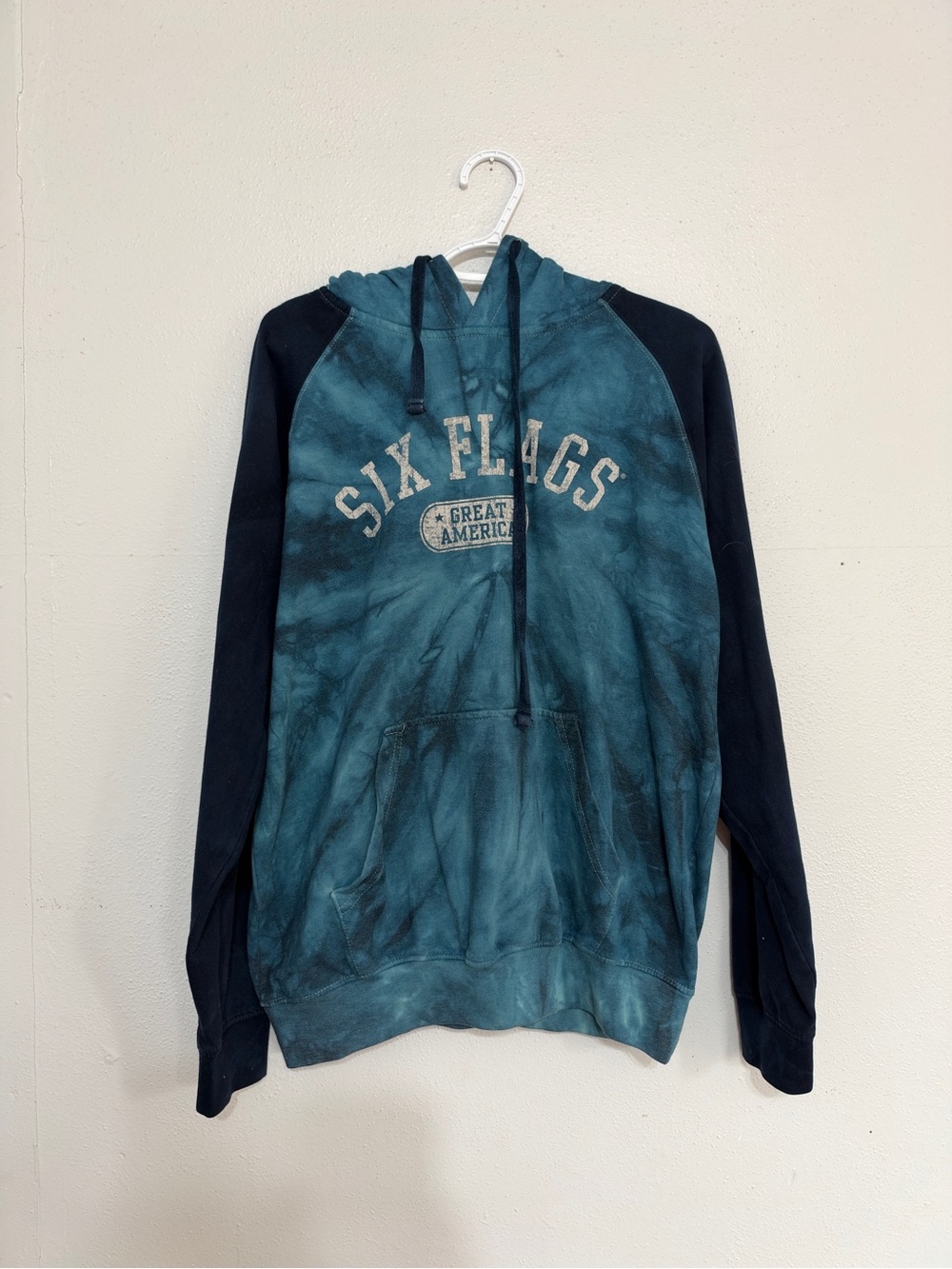 Six Flags Blue Tie Dye Great America Graphic Hoodie L 💙